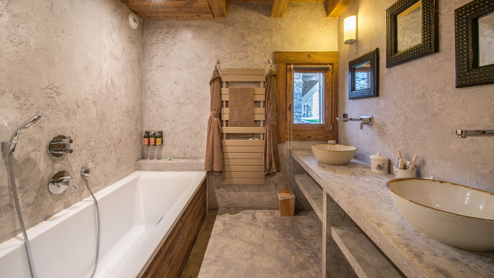 Luxury-Ski-Chalet- Meribel-L'Écume des Neiges- Bathroom 2-Oxford-Ski.jpg