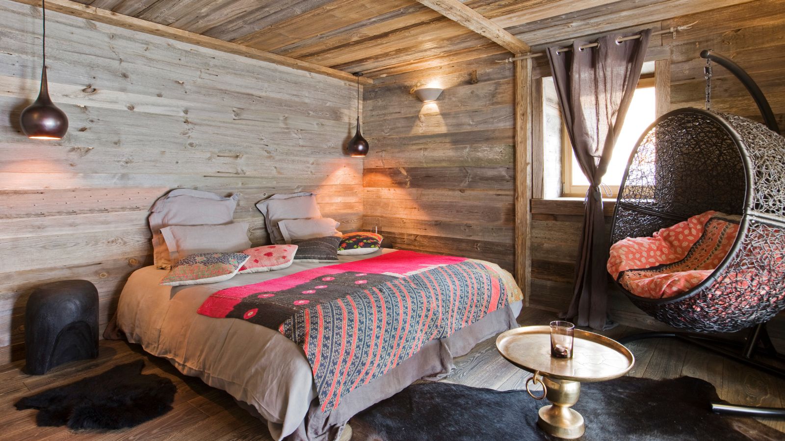 Luxury-Ski-Chalet-Meribel-Abreuvoir-Bedroom 2-Oxford-Ski.jpg