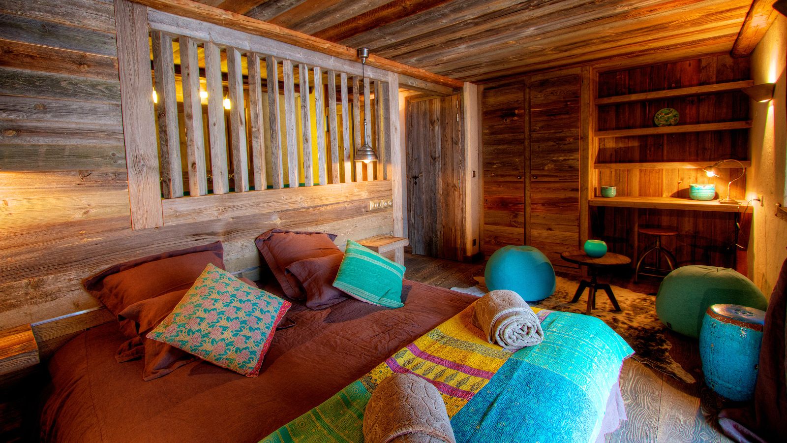 Luxury-Ski-Chalet-Meribel-Abreuvoir-Bedroom 5-Oxford-Ski.jpg