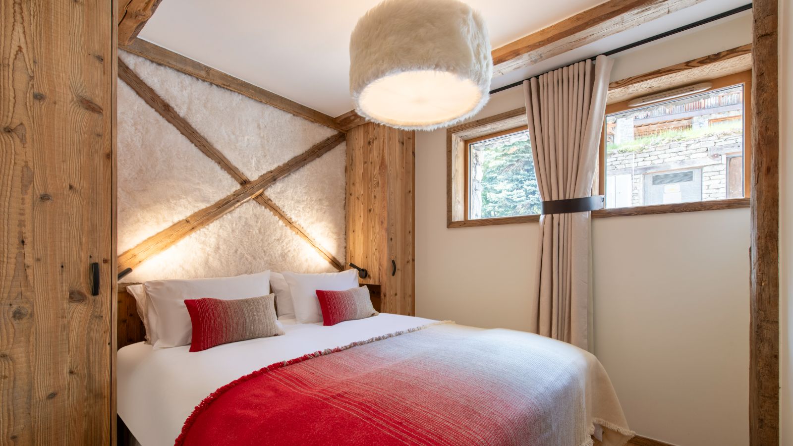 Luxury-Ski-Chalet-Val d'Isere-Arolay Apartment 2-Oxford-Ski-Bedroom 2.jpg