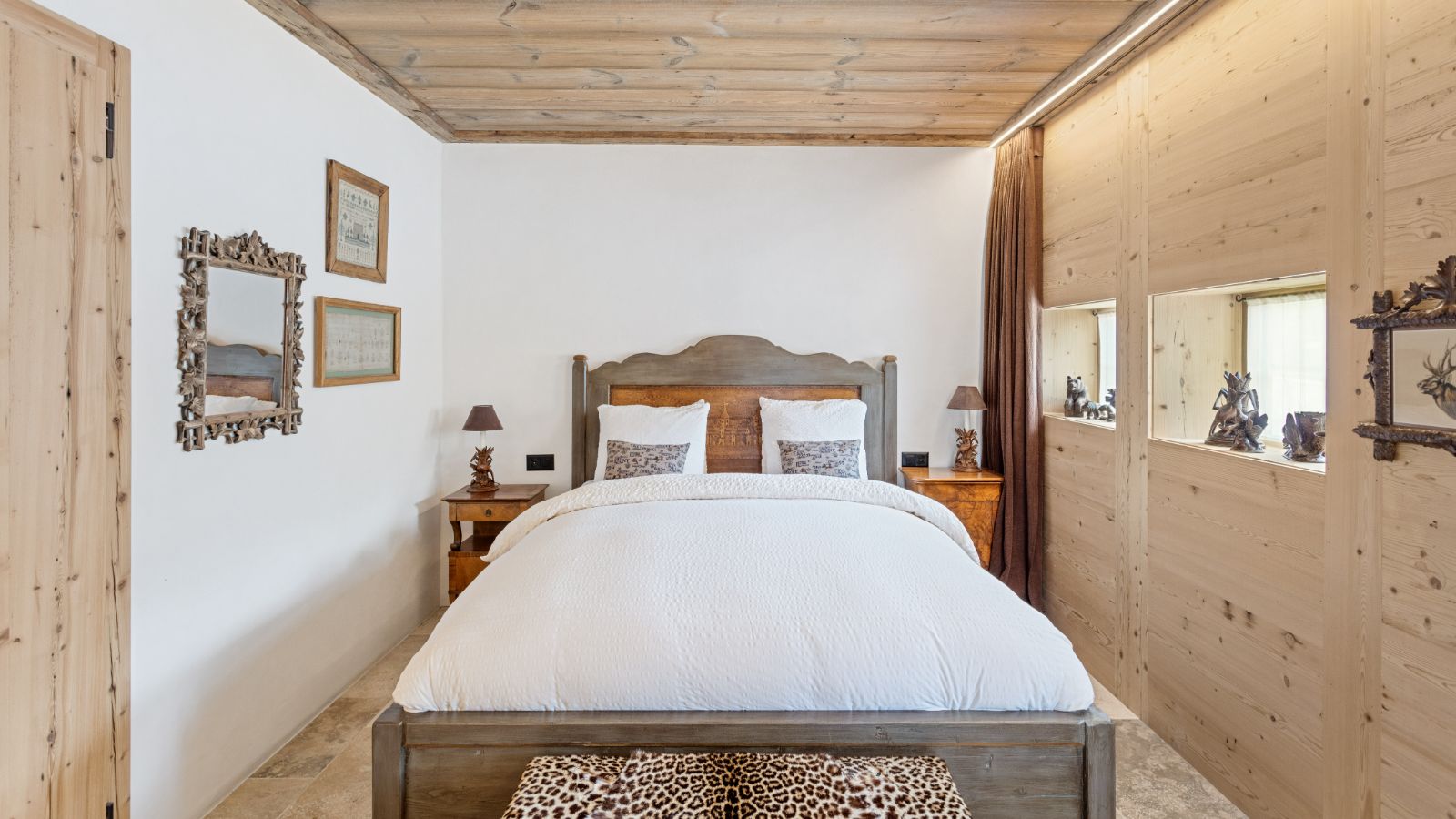 Luxury-Ski-Chalet-Gstaad-Chalet 1808-Bedroom 4-Oxford-Ski.jpg