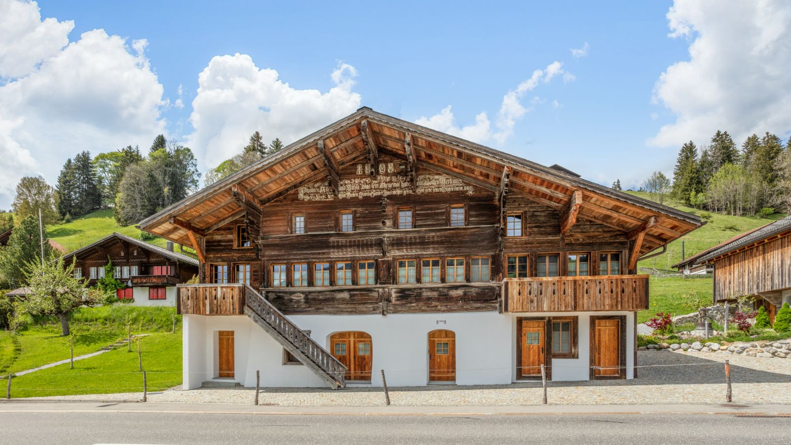 Luxury-Ski-Chalet-Gstaad-Chalet 1808-Exterior Front-Oxford-Ski.jpg