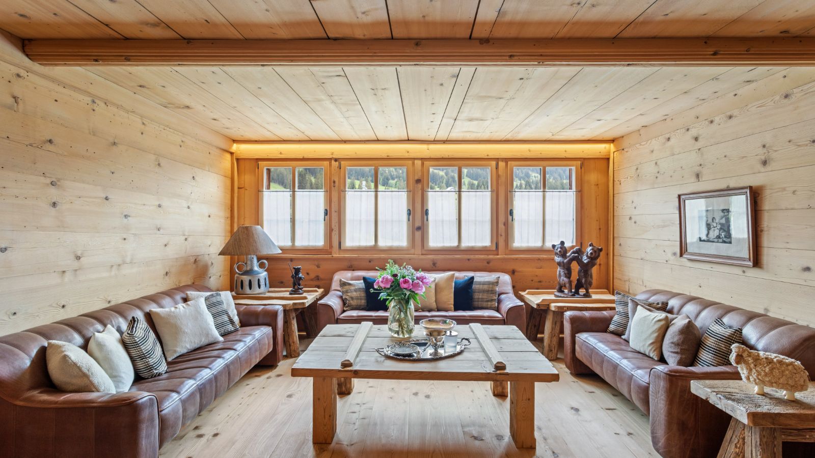 Luxury-Ski-Chalet-Gstaad-Chalet 1808-Living room 1-Oxford-Ski.jpg