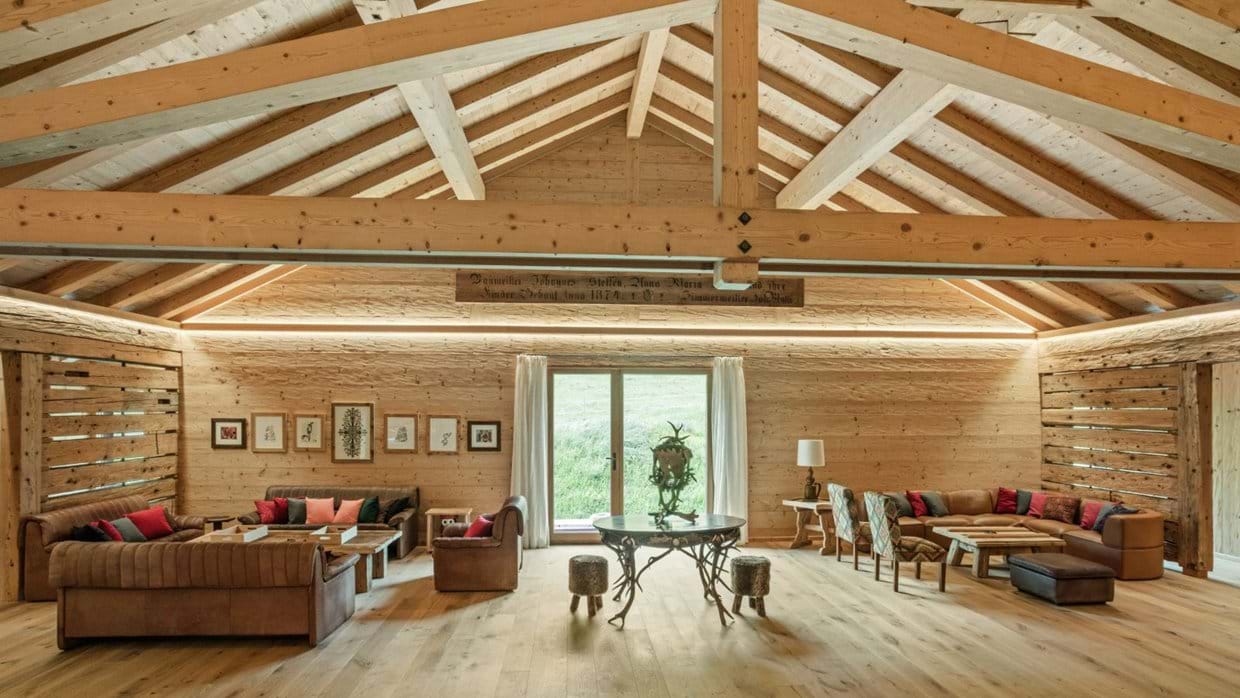 Luxury-Ski-Chalet-Gstaad-Chalet 1808-Main living area-Oxford-Ski.jpg