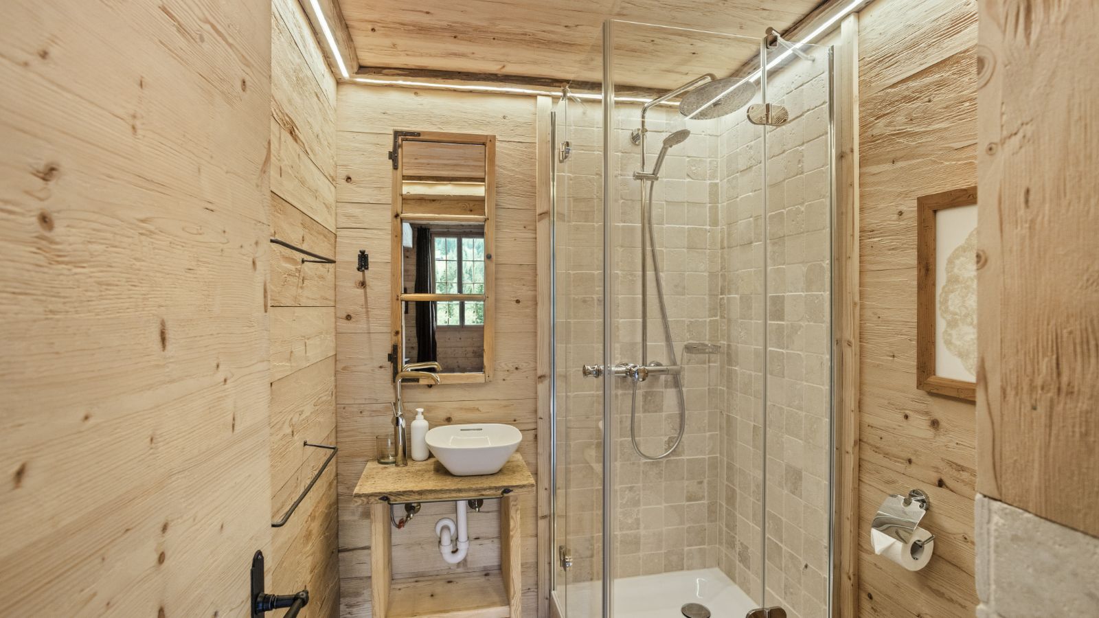 Luxury-Ski-Chalet-Gstaad-Chalet 1808-Bathroom 1-Oxford-Ski.jpg