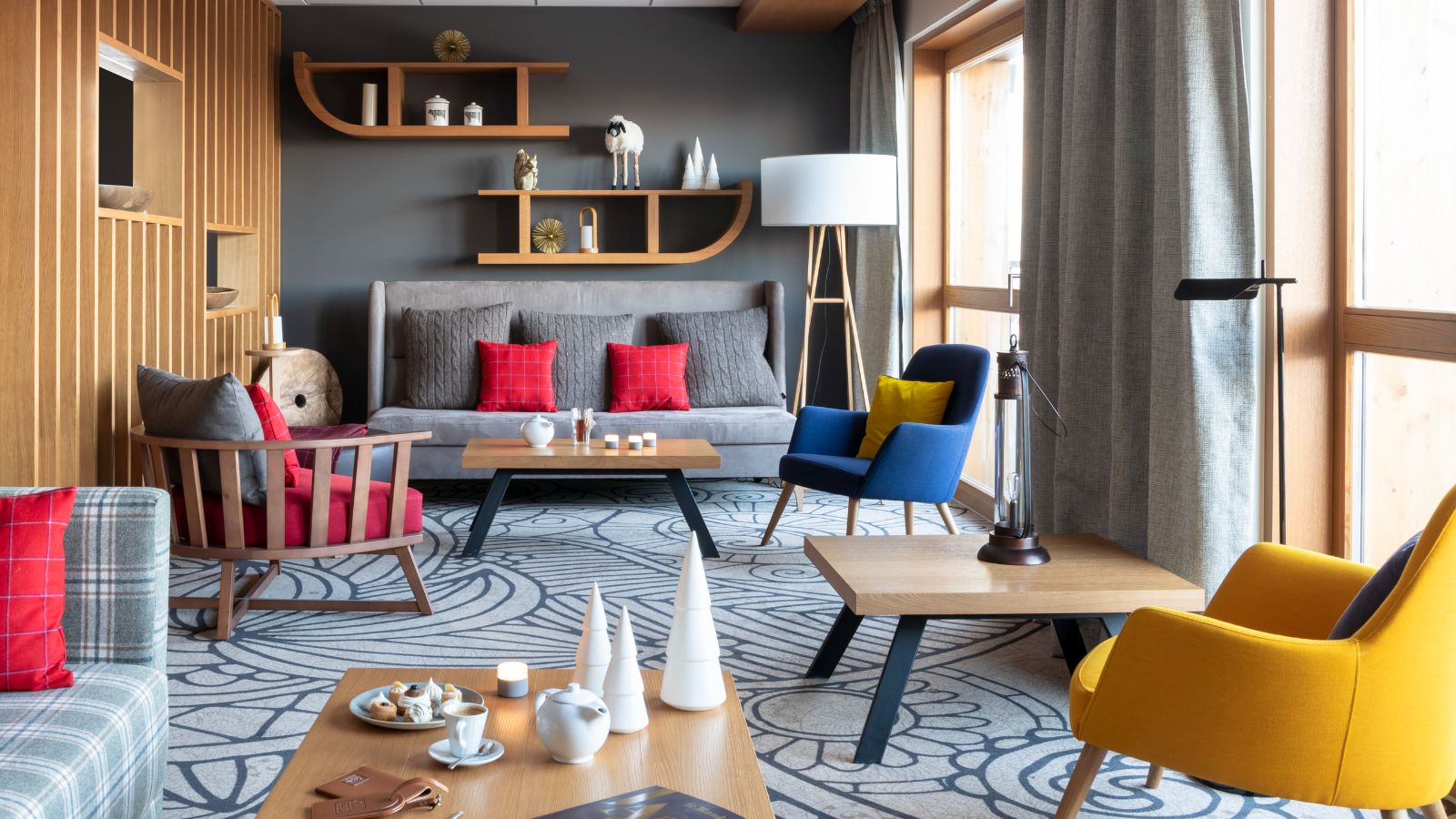 luxury-ski-chalets-grand-massif-samoens-oxford-ski-living1 (1).jpg