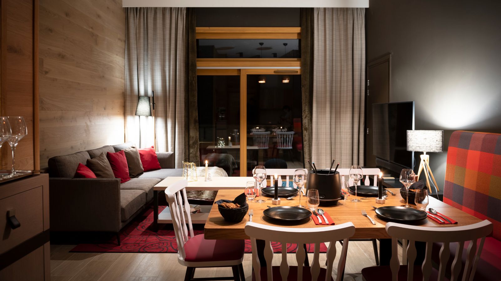 luxury-ski-chalets-grand-massif-samoens-oxford-ski-living2 (3).jpg