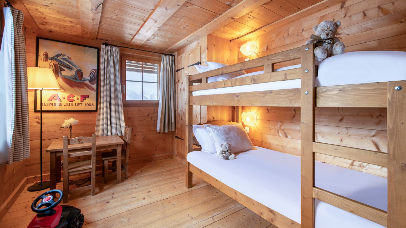 Luxury-ski-chalet-Verbier-Chalet Bavaria-bunk room-Oxford-Ski.jpg