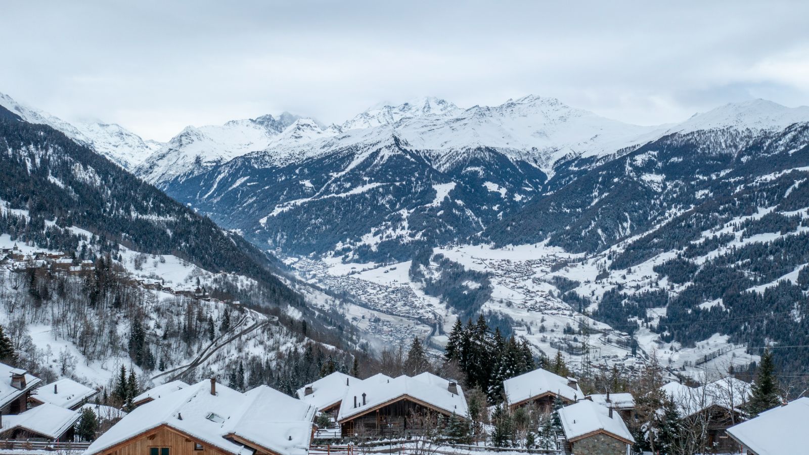 Luxury-ski-chalet-Verbier-Chalet Bavaria-View-Oxford-Ski.jpg