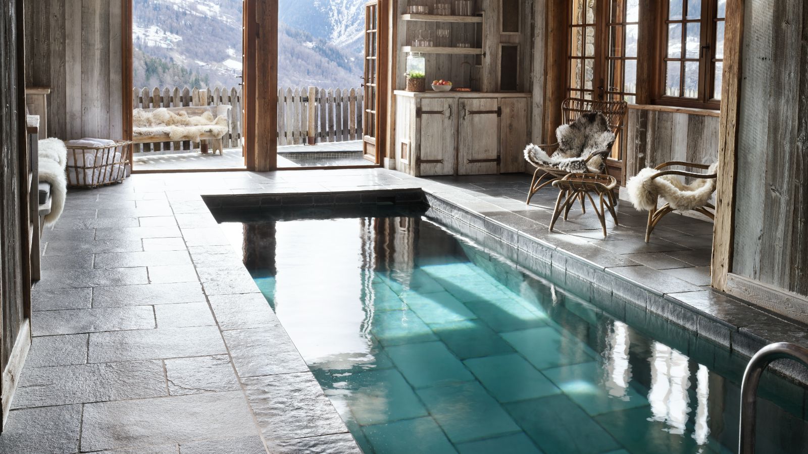 Eleven_Chalet_Pelerin_Upton_Pool-1.jpg