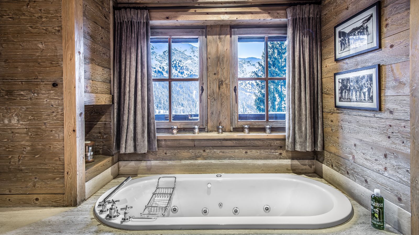 Luxury-ski-chalet-Meribel-Chalet-d'Hadrien-oxford-ski-bathroom1.jpeg