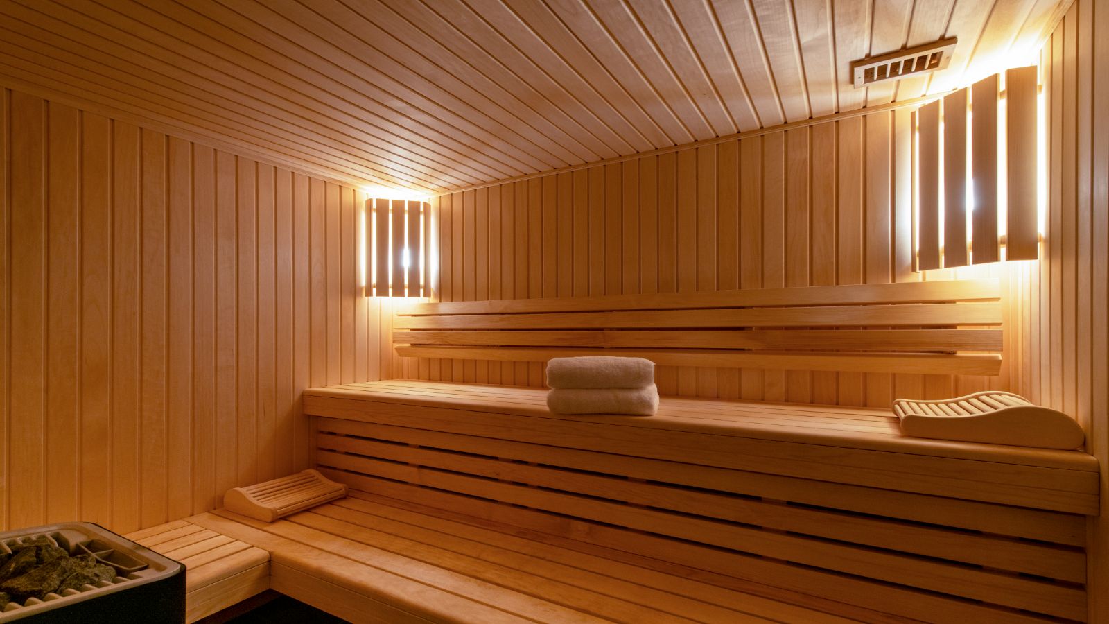 Luxury-Ski-Chalet-Meribel-Chalet La Folie-Sauna-Oxford-Ski.jpg