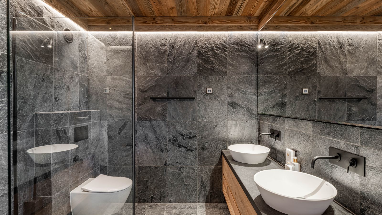 Luxury-ski-chalet-Les Gets-Chalet Genois-Bathroom 1-Oxford-Ski.jpg