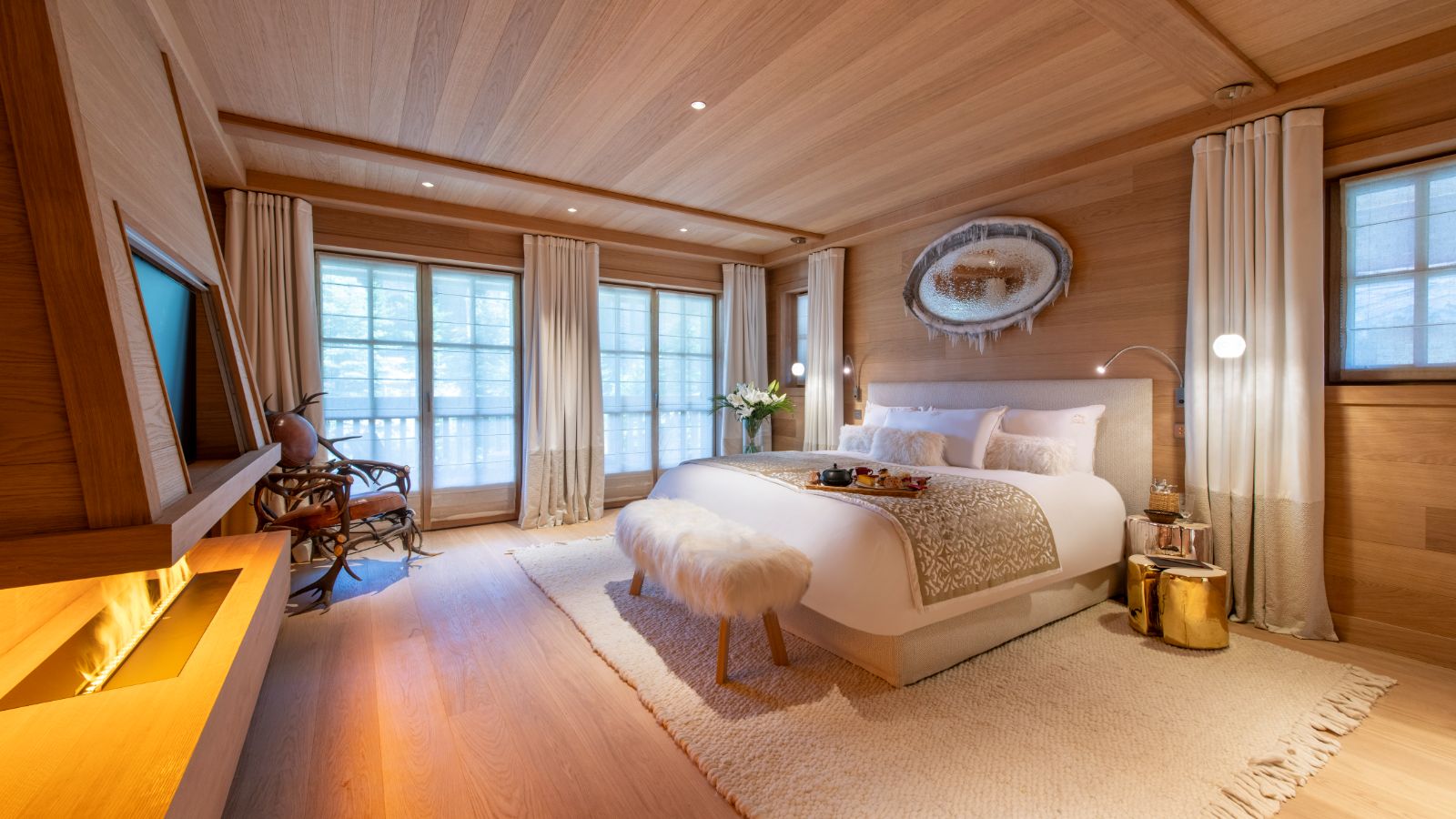Luxury-ski-chalet-Courchevel 1850- Lord of Snow- Bedroom 1- Oxford-Ski.jpg