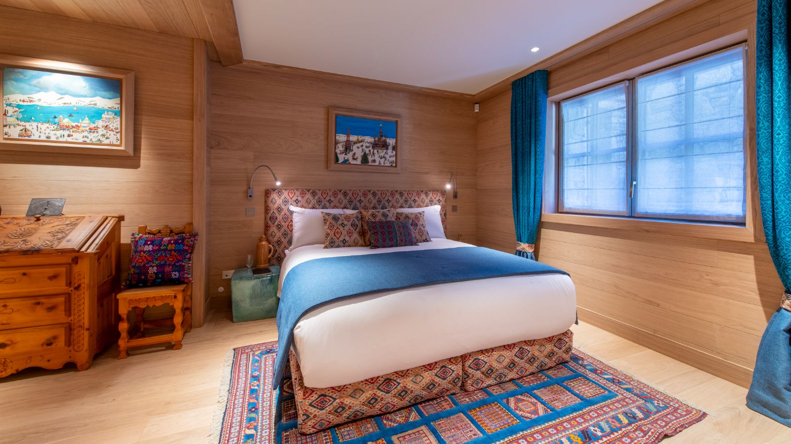 Luxury-ski-chalet-Courchevel 1850- Lord of Snow- Bedroom 3- Oxford-Ski.jpg