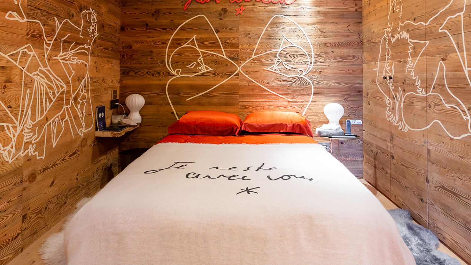 Luxury-ski-chalet-Megeve-Chalet Magic-Treatment room-Oxford-Ski.jpg