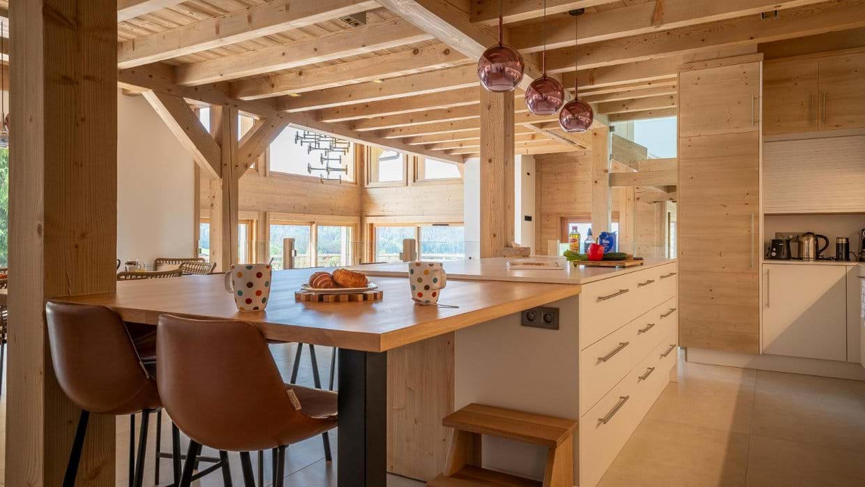 Luxury-ski-chalet-Les Gets-Chalet Valerie-Breakfast stools-Oxford-Ski.jpg