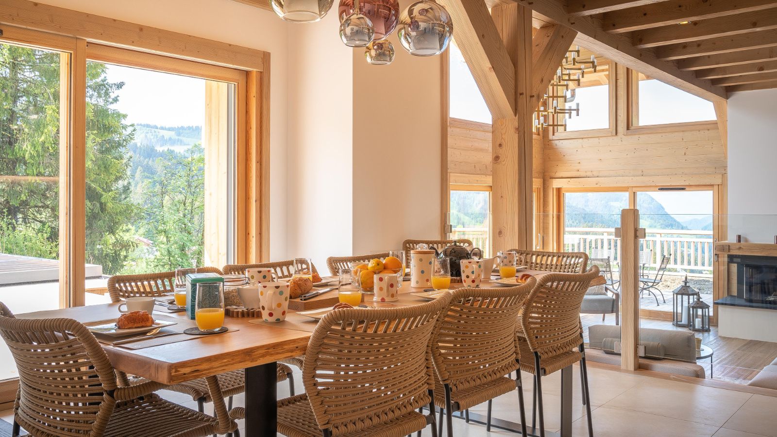 Luxury-ski-chalet-Les Gets-Chalet Valerie-Dining room-Oxford-Ski.jpg