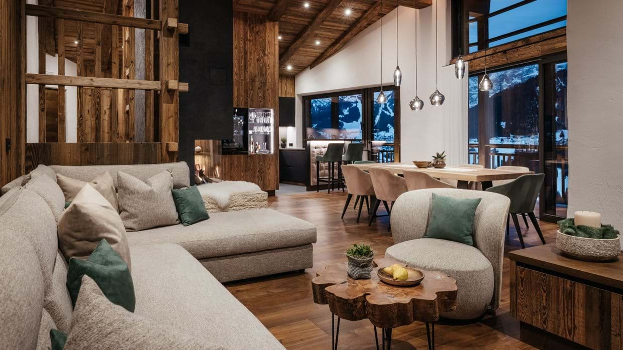 luxury-ski-chalet-val gardena-chalet-filip-oxford-ski-livingarea.jpg