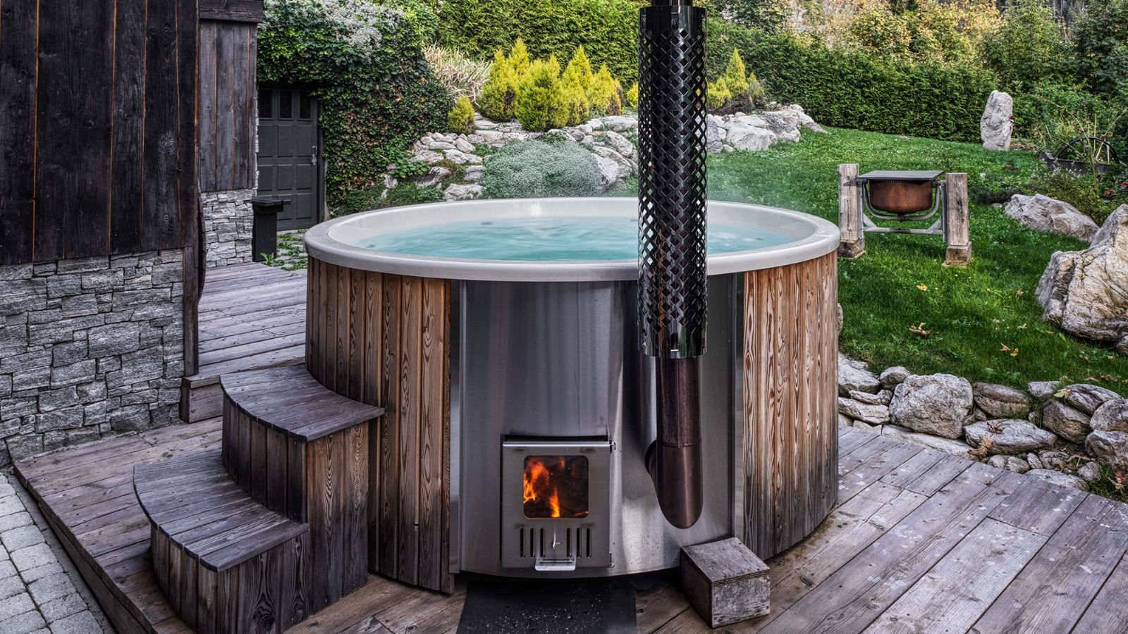 Luxury-Ski-Chalet-Champagny-en-Vanoise- IV Chalet- Hot tub-Oxford-Ski.jpg