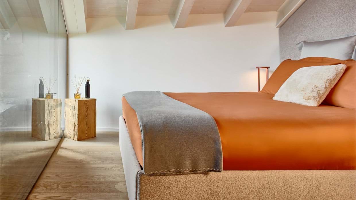 Luxury-Ski-Chalet-Cervinia-Heritage-Carrel-Oxford-Ski-Bedroom (12).jpg