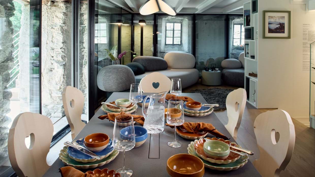 Luxury-Ski-Chalet-Cervinia-Heritage-Carrel-Oxford-Ski-Dining (13).jpg