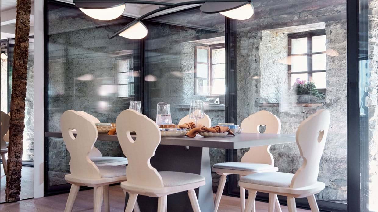 Luxury-Ski-Chalet-Cervinia-Heritage-Carrel-Oxford-Ski-Dining (2).jpg