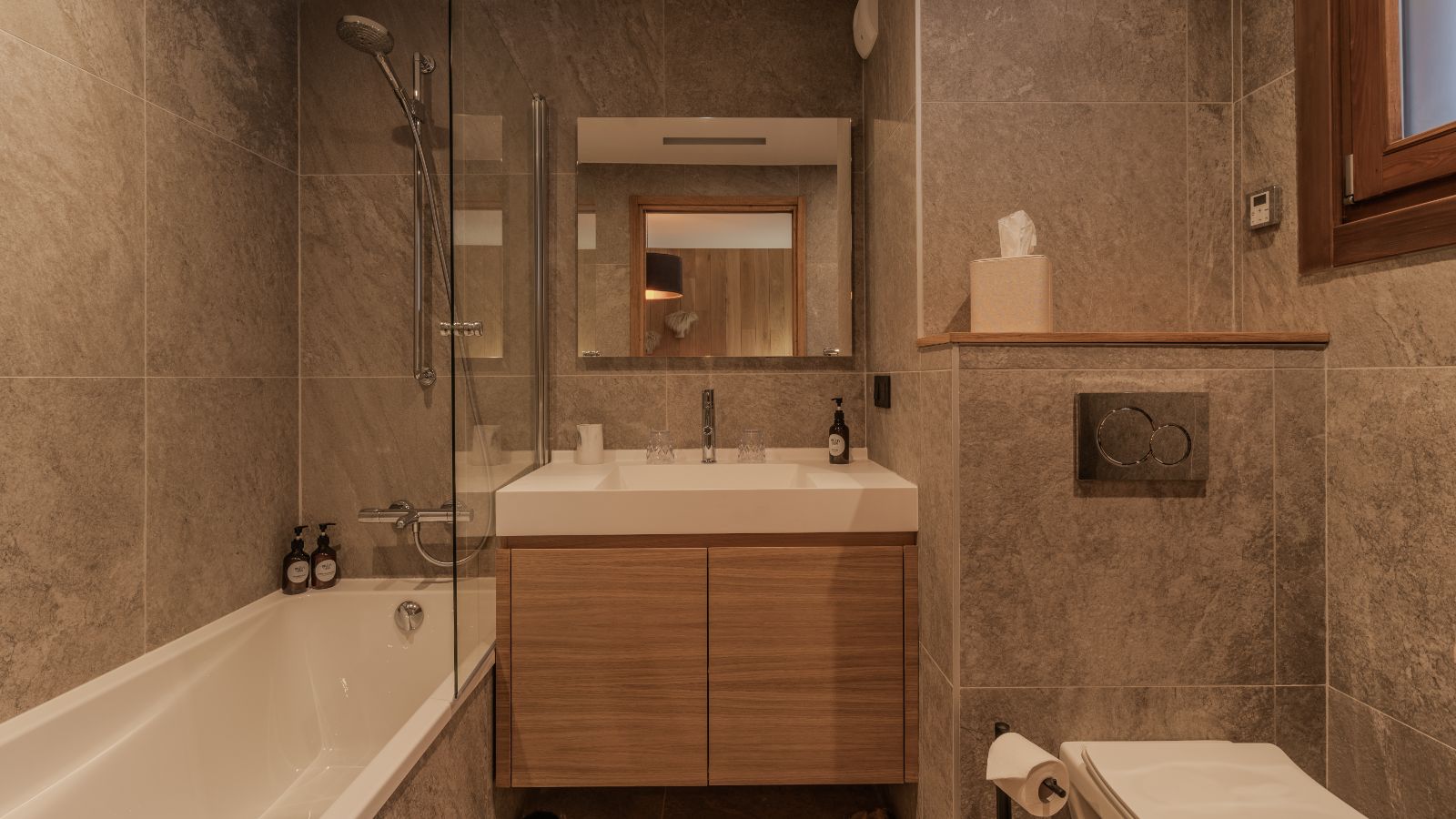 Luxury-Ski-Chalet-Courchevel-1650-Le-Glacier-Pelve-Oxford-Ski-BAthroom.jpg