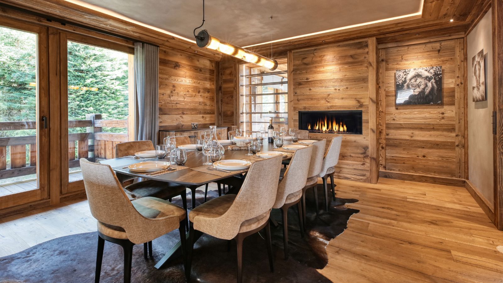 Luxury-Ski-Chalet-Megeve- Chalet Apollo-Dining room-Oxford-Ski.jpg