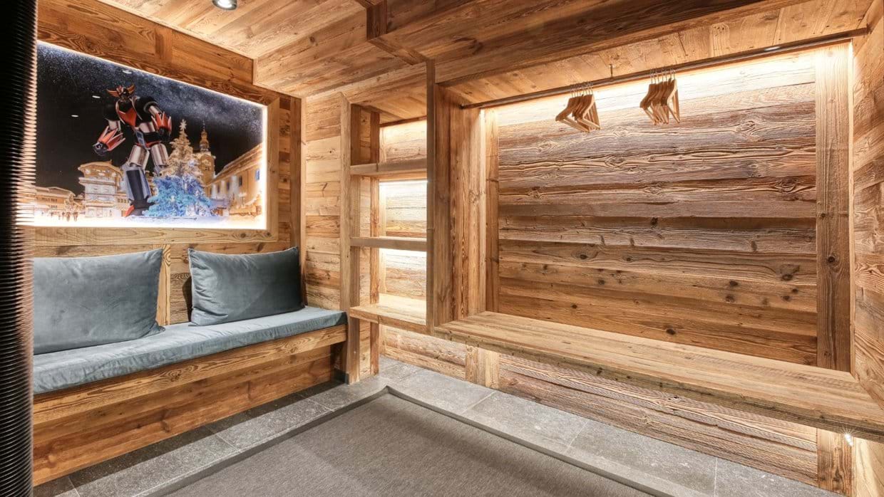 Luxury-Ski-Chalet-Megeve- Chalet Apollo-Ski room-Oxford-Ski.jpg