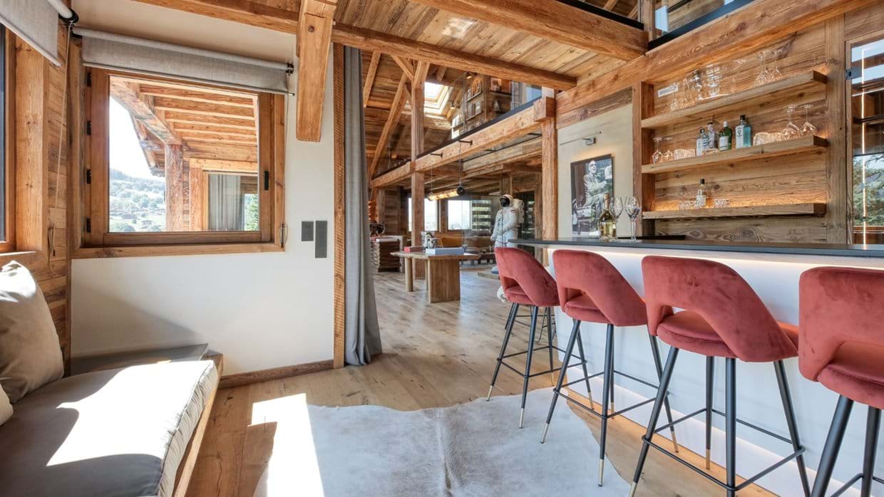 Luxury-Ski-Chalet-Megeve- Chalet Apollo-Bar-Oxford-Ski.jpg