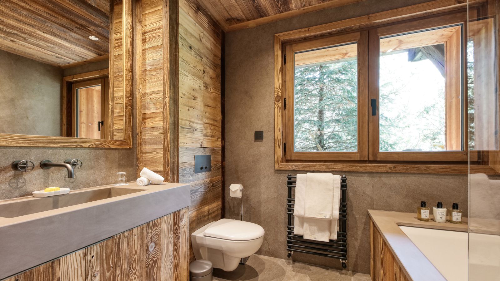 Luxury-Ski-Chalet-Megeve- Chalet Apollo-Bathroom 2-Oxford-Ski.jpg