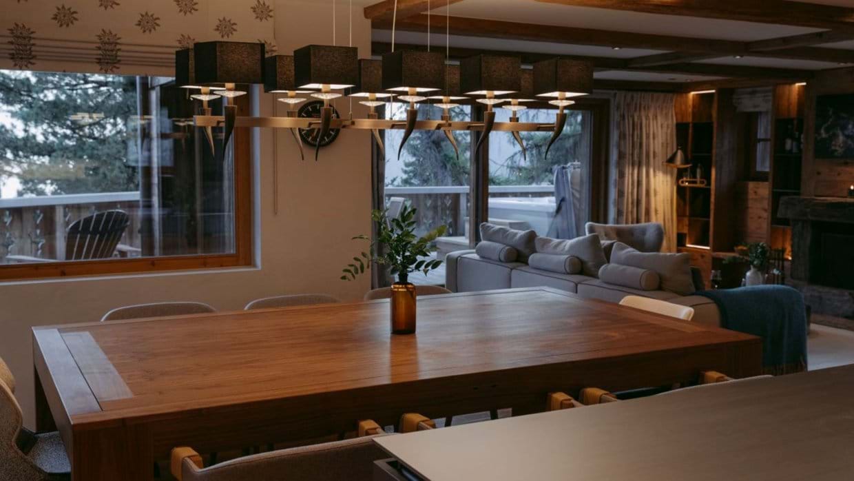 Luxury-Ski-Chalet-Verbier-Chalet-Feuillu-Oxford-Ski-Dining.jpg