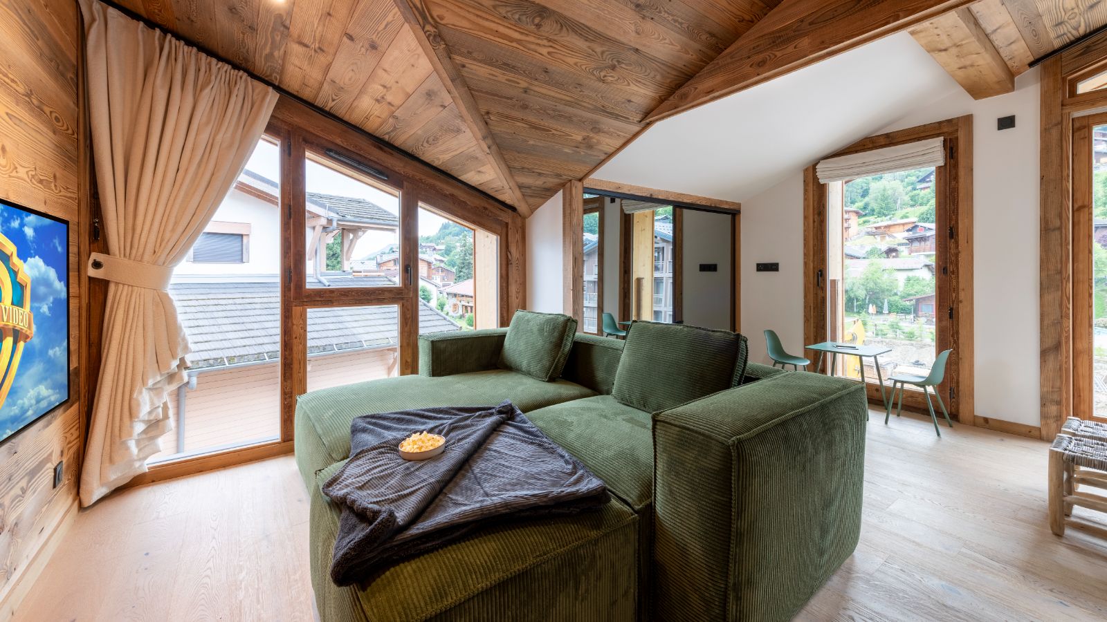 Luxury-Ski-Chalet-Les-Gets-Apartment-Chavinaud-Oxford-Ski-Cinema-Room.jpg