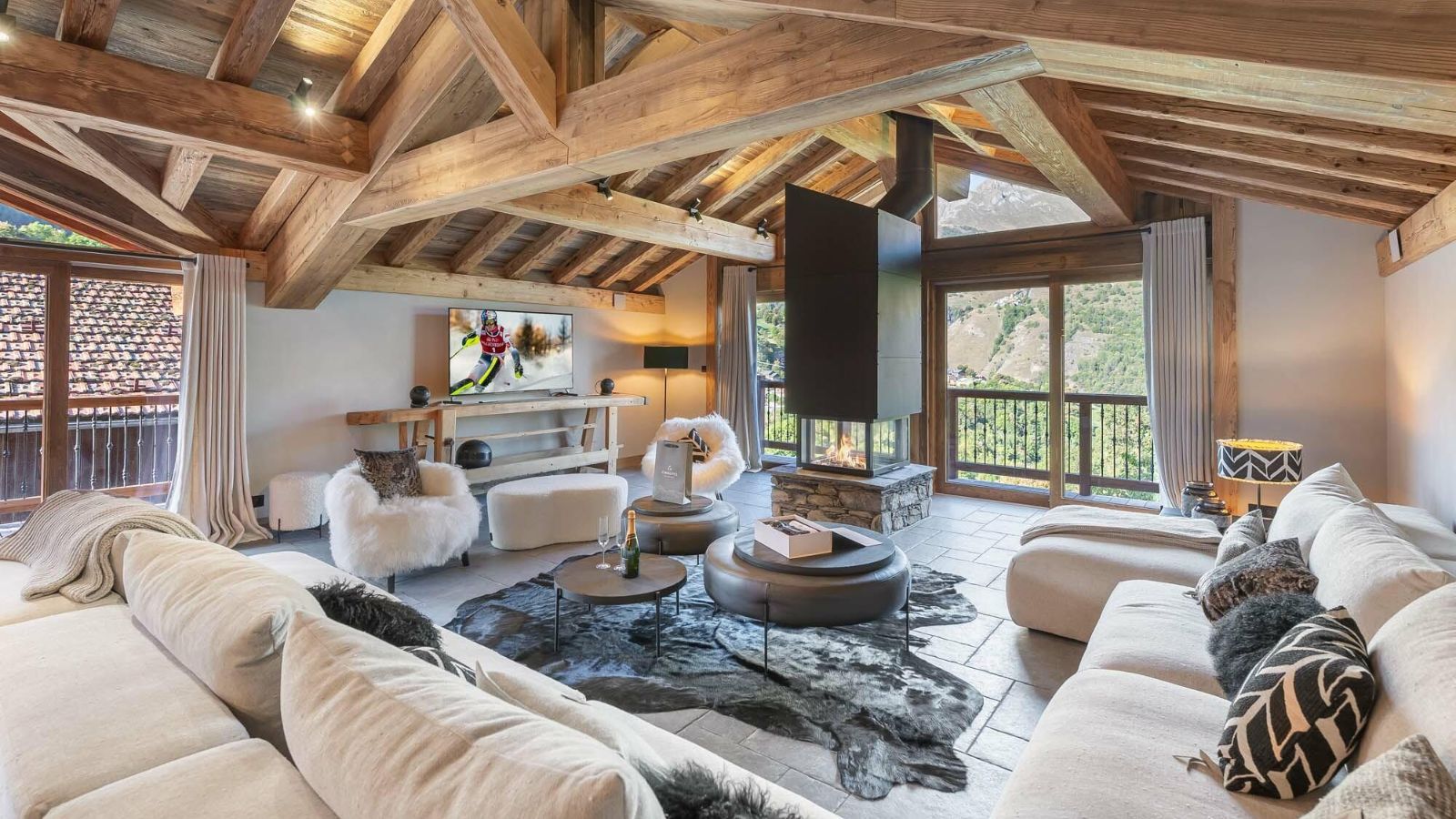 luxury-ski-chalet-st-martin-de-belleville-chalet-ferme-dedouard-oxford-ski-living (2).jpg