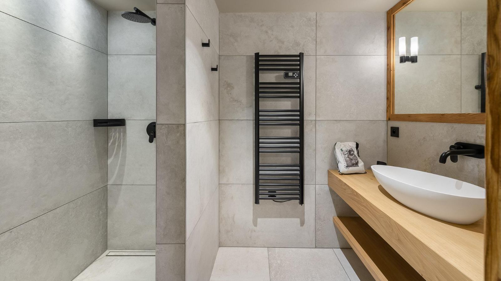 luxury-ski-chalet-st-martin-de-belleville-chalet-ferme-dedouard-oxford-ski (5).jpg