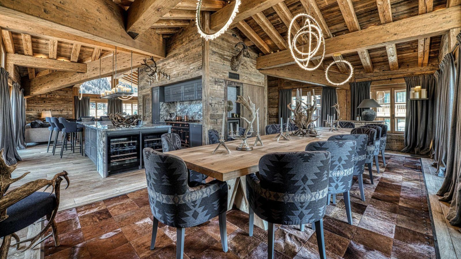 Luxury-Ski-Chalet-Val-D-Isere-Chalet-Markhor-Oxford-Ski-Dining.jpg