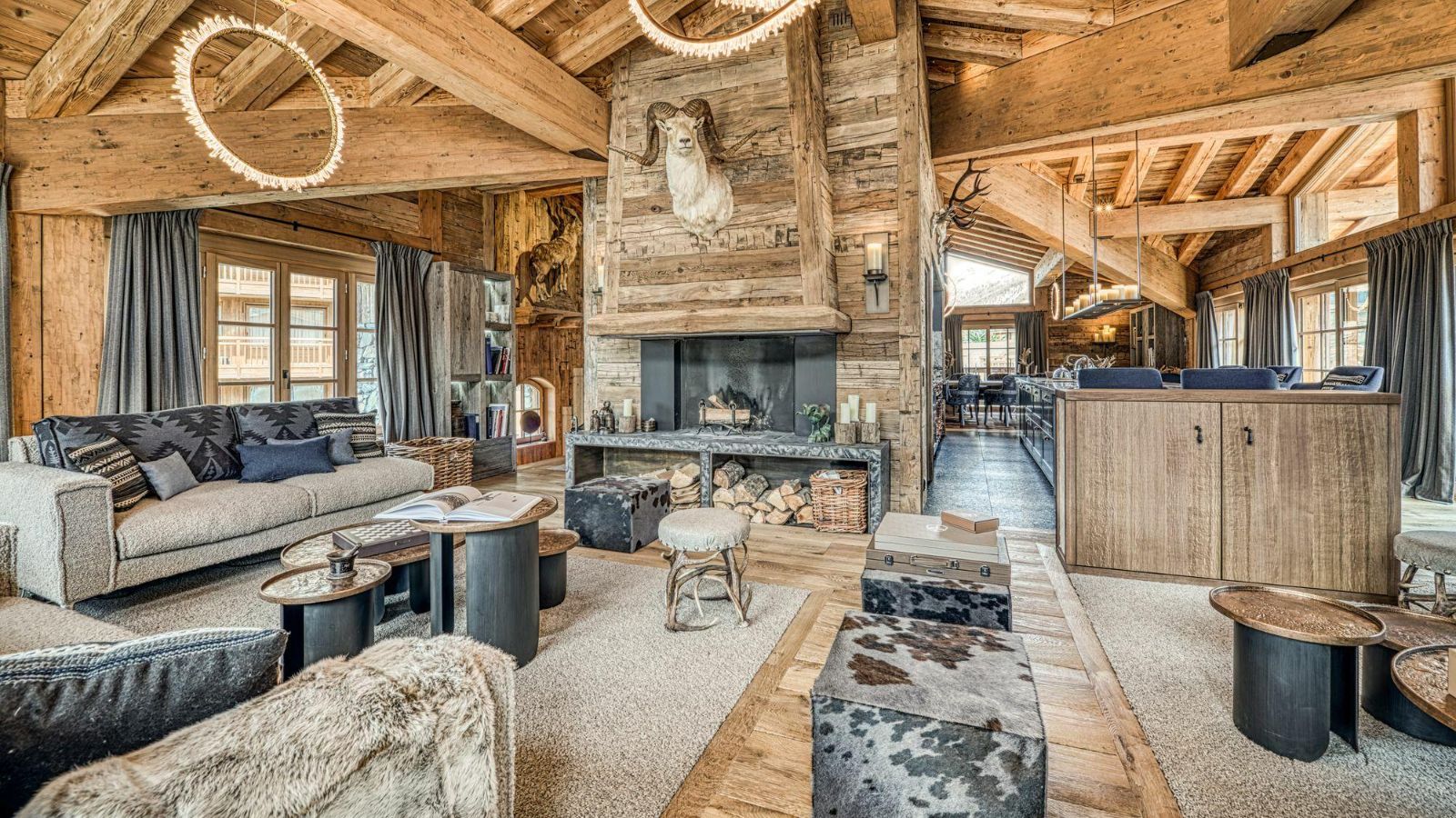 Luxury-Ski-Chalet-Val-D-Isere-Chalet-Markhor-Oxford-Ski-Lounge2.jpg