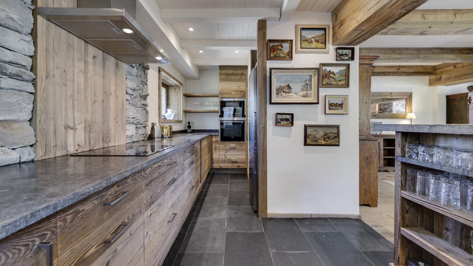 Luxury-Ski-Chalet-Val-D-Isere-Chalet-Neve-Oxford-Ski-Kitchen.jpg