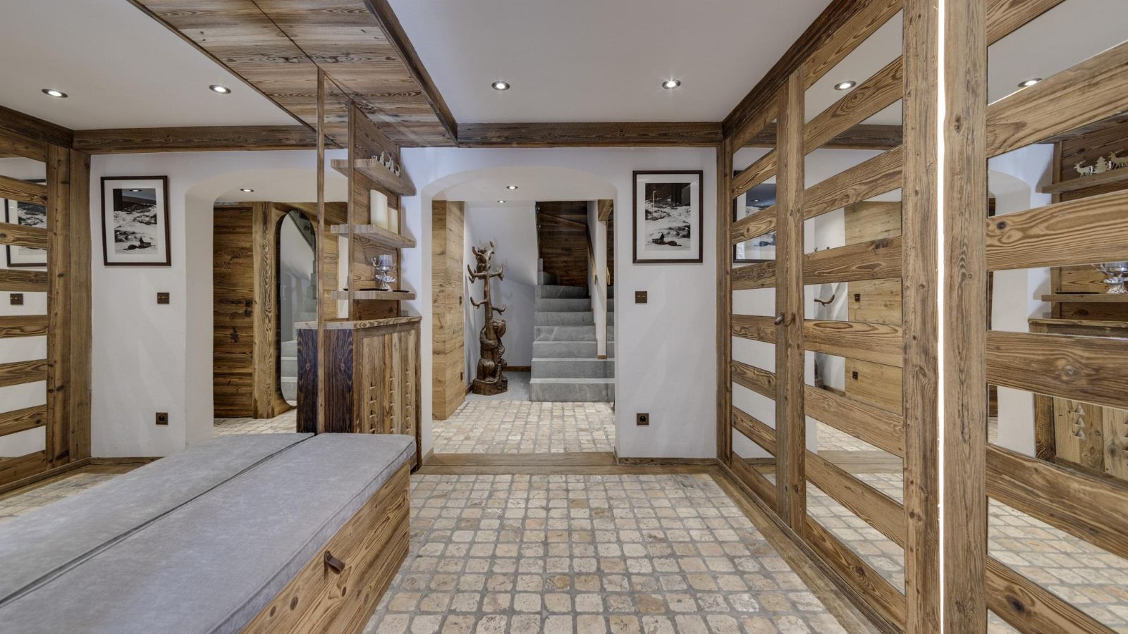 Luxury-Ski-Chalet-Val-D-Isere-Chalet-Neve-Oxford-Ski-Ski-Room.jpg