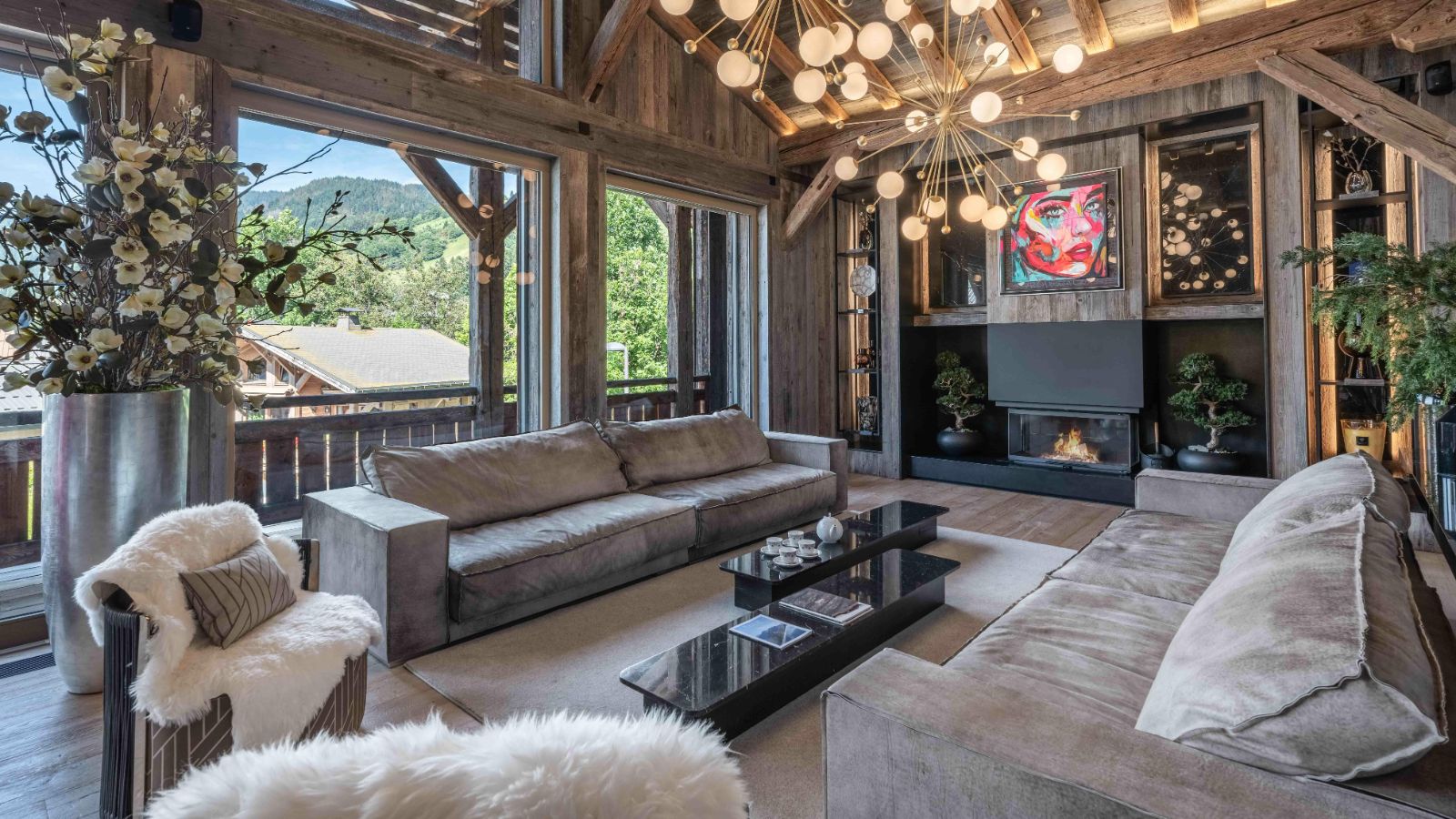 Luxury-Ski-Chalet-Megeve-Chalet-Le-Lodge-Oxford-Ski-lounge.jpg