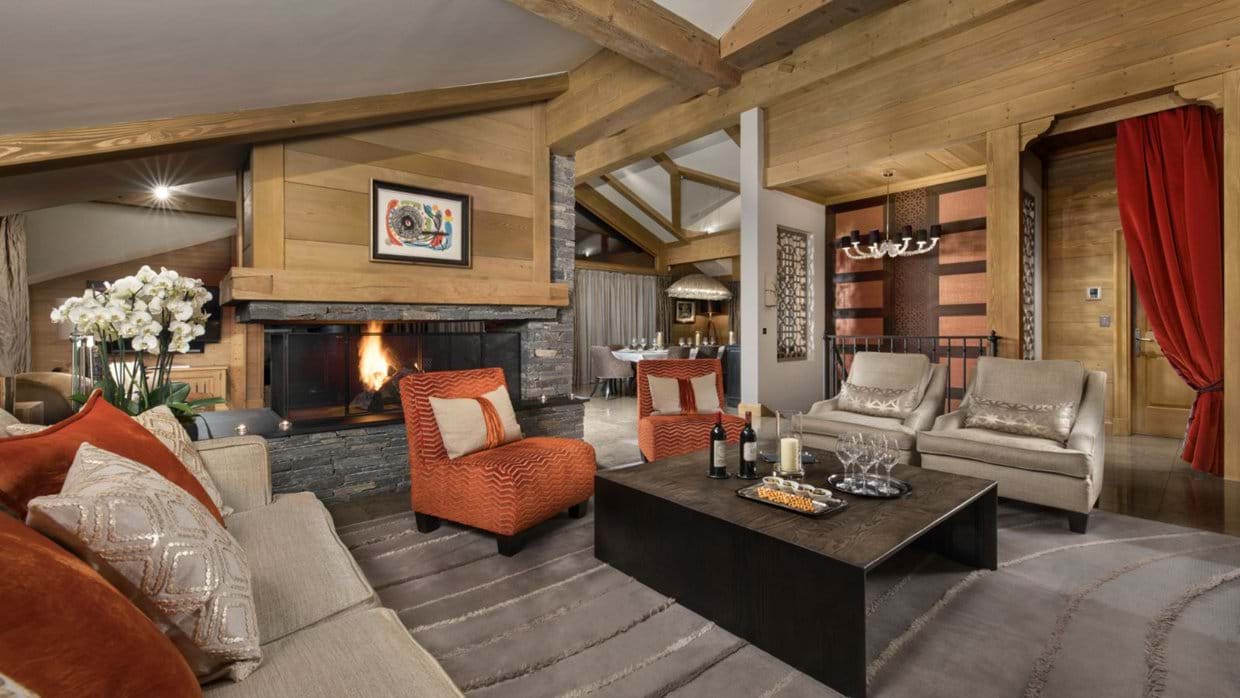 Luxury-ski-chalet-courchevel-chalet-le-blanchot-oxford-ski-living2.jpg