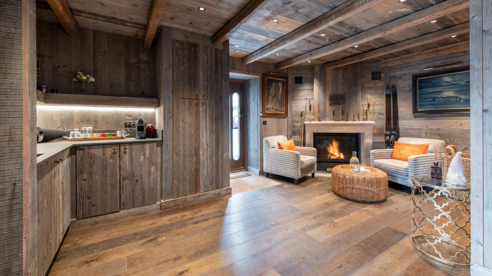Luxury-Ski-Chalet-Courchevel-1850-Chalet-L-Arctique-Oxford-Ski-Kitchen.jpg
