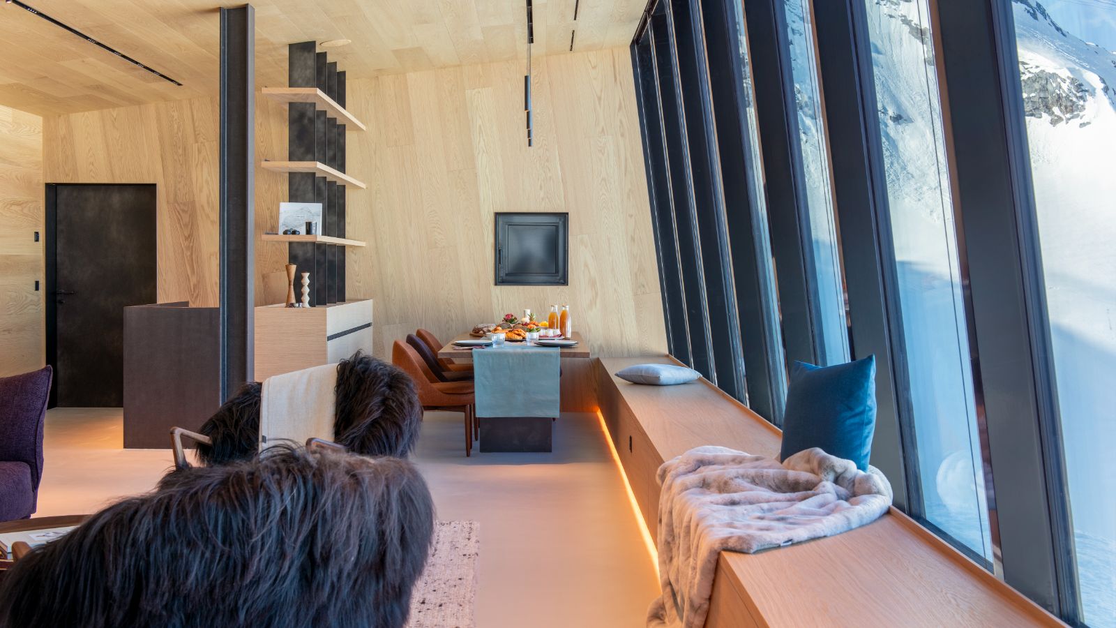 Luxury-Ski-Chalet-Verbier-Cabane-Tortin-Oxford-Ski-Bedroom (13).jpg