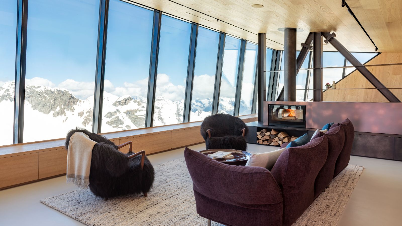 Luxury-Ski-Chalet-Verbier-Cabane-Tortin-Oxford-Ski-Lounge3.jpg