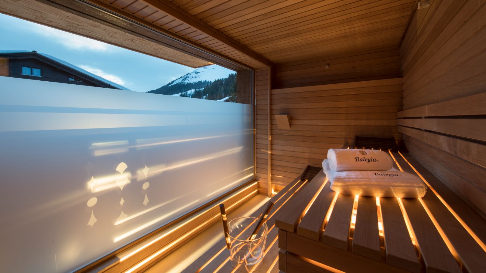 Luxury-Ski-Chalet-Lech-Balegia-4-Oxford-Ski-Sauna.jpg