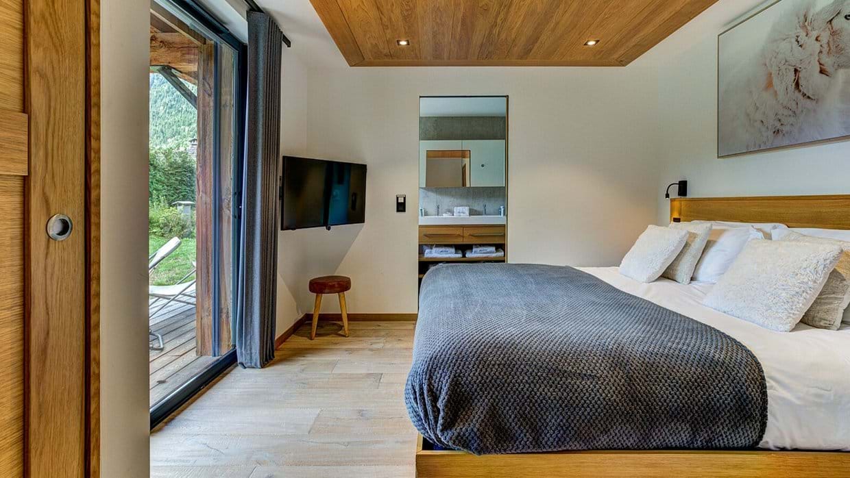 Chalet Black Pearl | Luxury Ski Chalets Chamonix | Oxford Ski Company