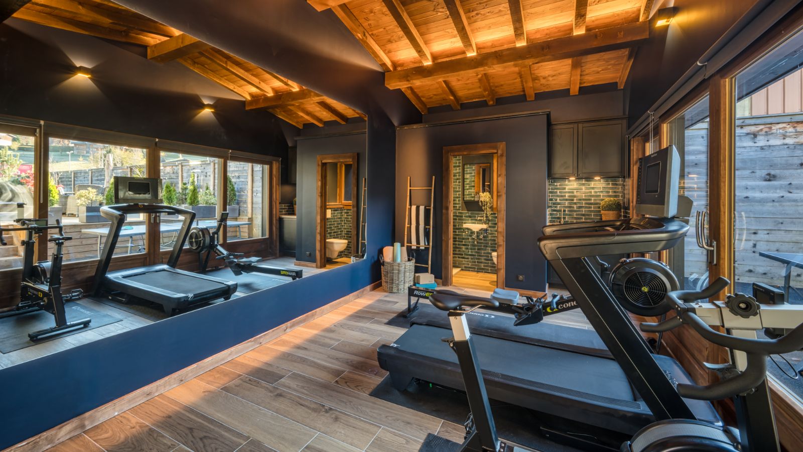 Luxury-Ski-Chalet-Morzine-The-Bungo-Oxford-Ski-Gym.jpg