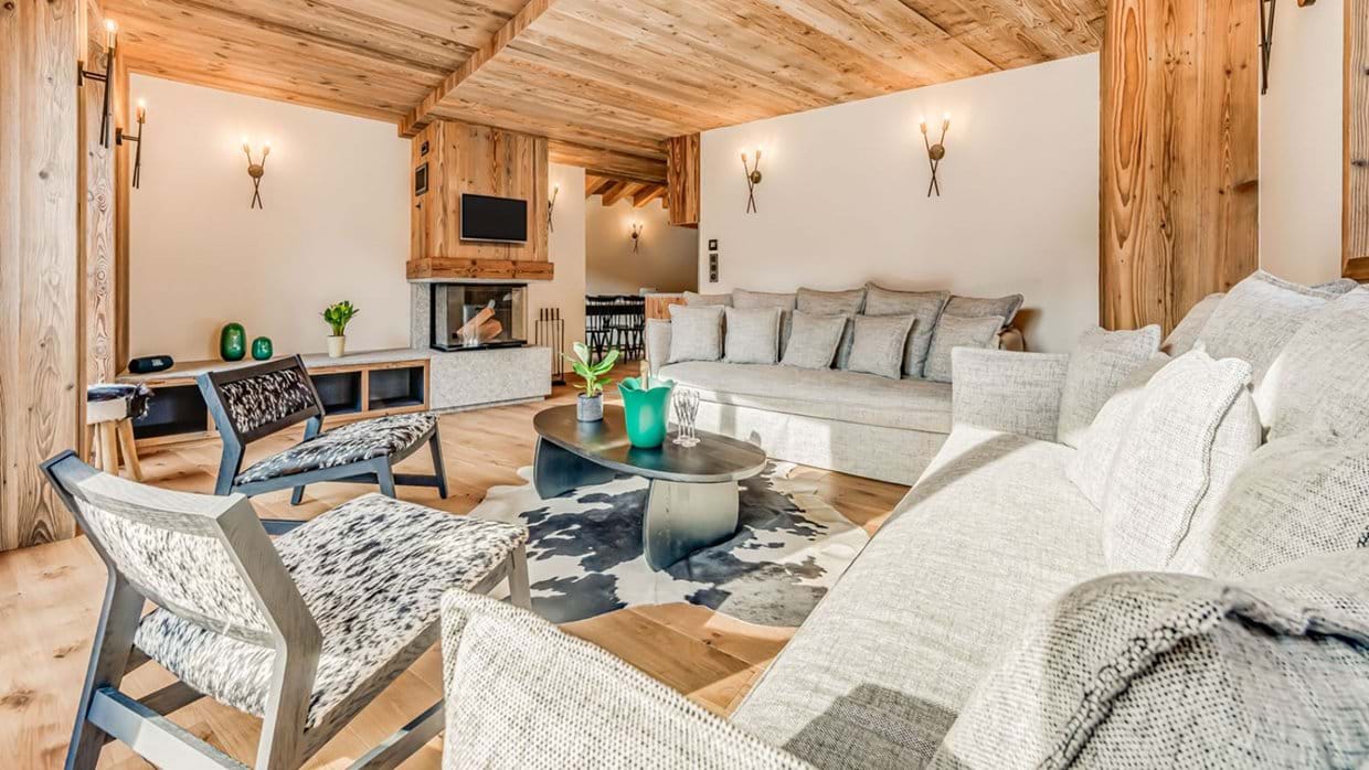 Apartment Luna, Val d’Isère - Consensio - Living Room 1.jpeg