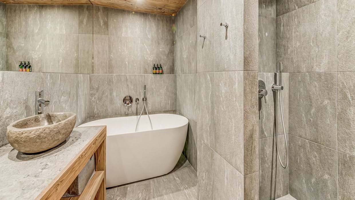 Apartment Ceres, Val d’Isère - Consensio - Bathroom 3.jpg